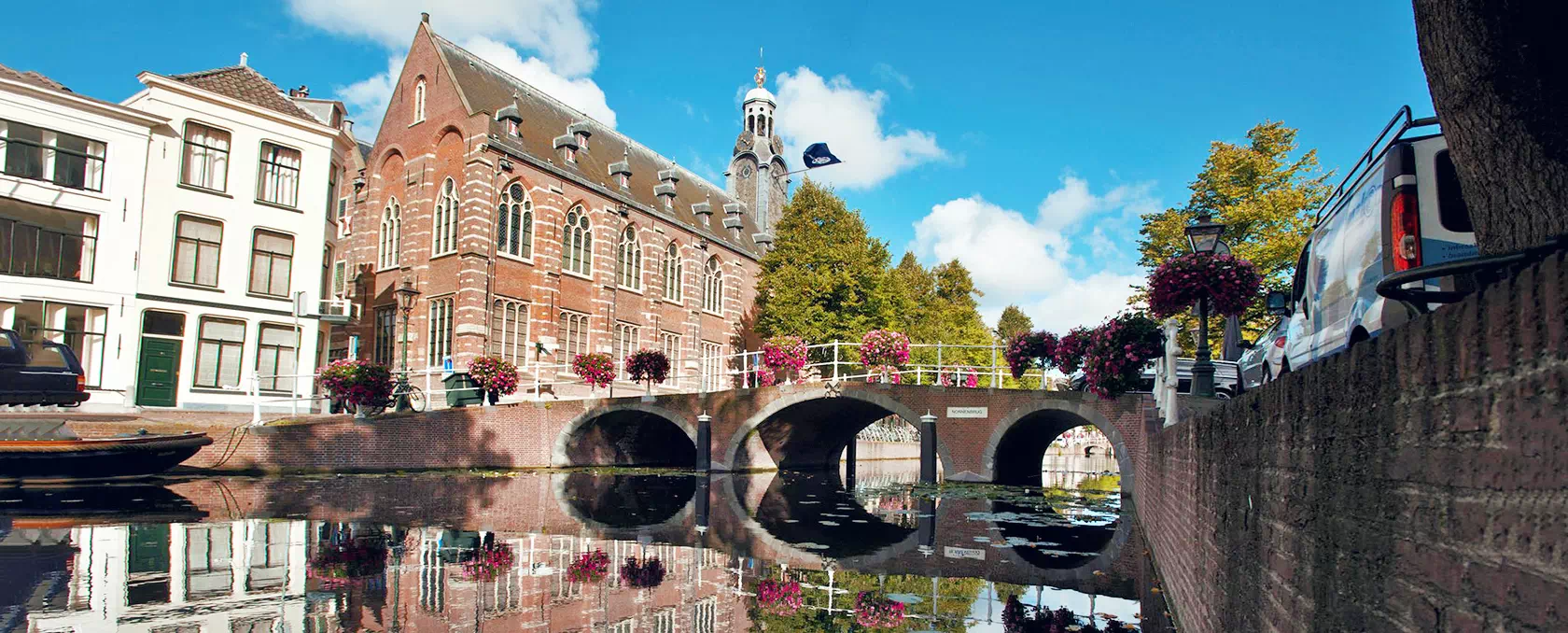 Leiden Üniversitesi