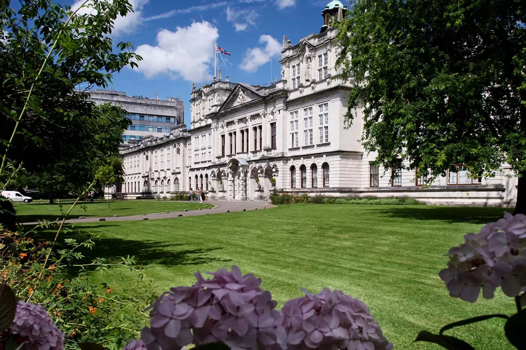 Cardiff Üniversitesi