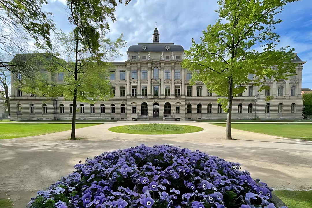 Nürnberg Erlangen Üniversitesi