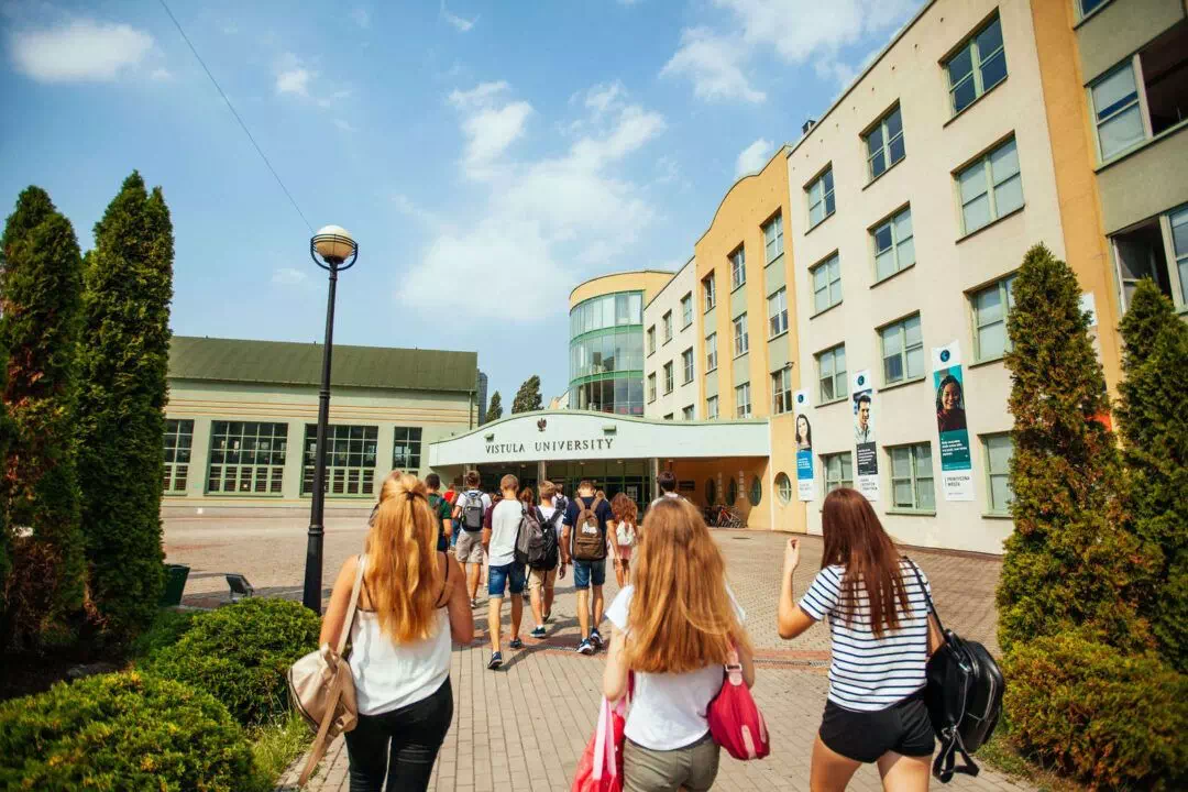 Vistula Üniversitesi